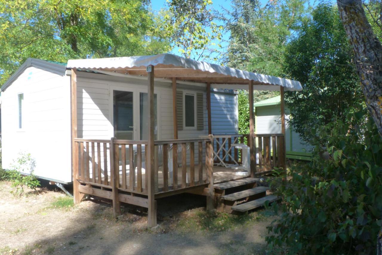 Camping L'Eau Vive Hotel Dauphin Bagian luar foto