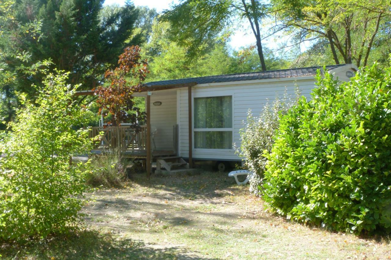 Camping L'Eau Vive Hotel Dauphin Bagian luar foto